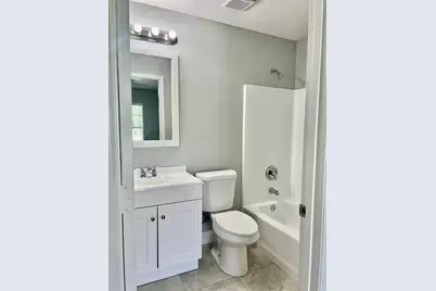 225 12th Street SW, Vero Beach, FL 32962 - Photo 9