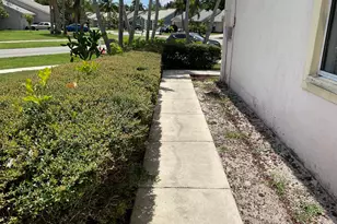 6099 Farmers Pl, Lake Worth, FL 33463 - Photo 5