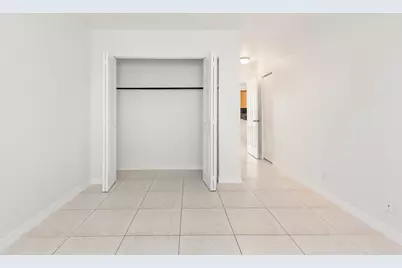 24 SW 6th Street #2, Hallandale Beach, FL 33009 - Photo 13
