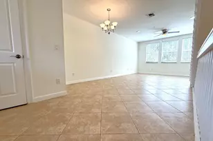960 Millbrae Ct, West Palm Beach, FL 33401 - Photo 5