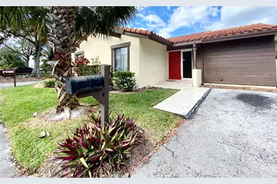 6287 Scotch Pine Lane, Lake Worth, FL 33462 - Photo 3