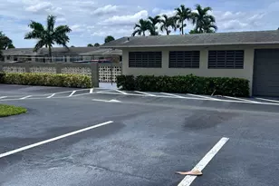 2779 Emory Dr E, West Palm Beach, FL 33415 - Photo 13