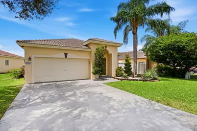 1343 SW 44th Terrace, Deerfield Beach, FL 33442 - Photo 1