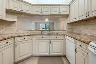10111 NW 24th Pl, Sunrise, FL 33322 - Photo 1