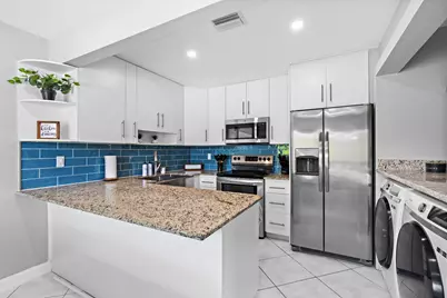3370 NE 5th Drive, Boca Raton, FL 33431 - Photo 9