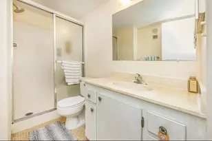 2615 NE 3rd Ct NE, Boynton Beach, FL 33435 - Photo 13