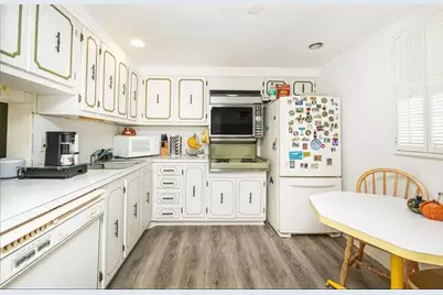 2615 NE 3rd Court NE #4030, Boynton Beach, FL 33435 - Photo 11