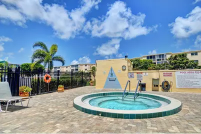 2615 NE 3rd Court NE #4030, Boynton Beach, FL 33435 - Photo 7
