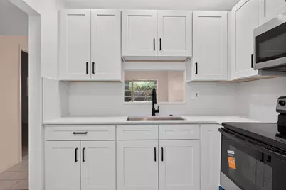 5061 W Oakland Park Boulevard #113, Lauderdale Lakes, FL 33313 - Photo 5