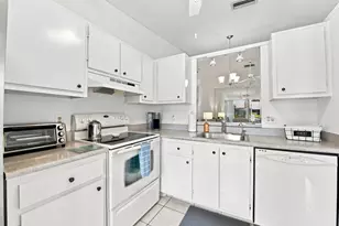 18829 Argosy Dr, Boca Raton, FL 33496 - Photo 3