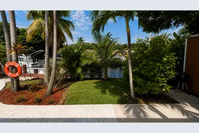 2041 SW 23rd Avenue, Fort Lauderdale, FL 33312 - Photo 11