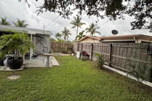 3407 Taconic Dr, West Palm Beach, FL 33406 - Photo 15