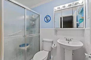 1111 NW 85th Way, Pembroke Pines, FL 33024 - Photo 11