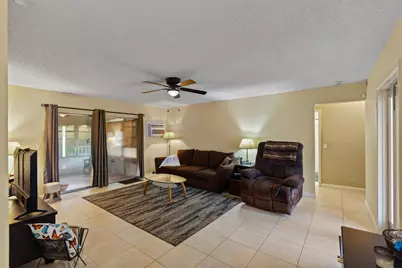 1111 NW 85th Way, Pembroke Pines, FL 33024 - Photo 3