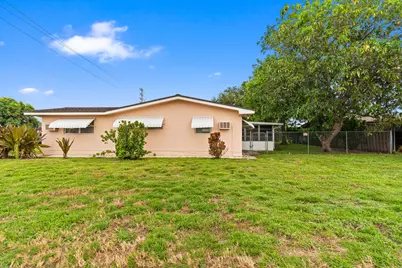 1111 NW 85th Way, Pembroke Pines, FL 33024 - Photo 13