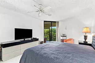 7400 Radice Ct, Lauderhill, FL 33319 - Photo 23