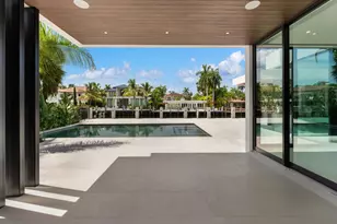2400 Barcelona Dr, Fort Lauderdale, FL 33301 - Photo 21