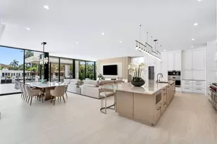 2400 Barcelona Dr, Fort Lauderdale, FL 33301 - Photo 13
