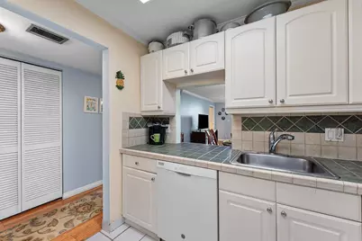 299 NW 52nd Terrace #PH-U, Boca Raton, FL 33487 - Photo 5