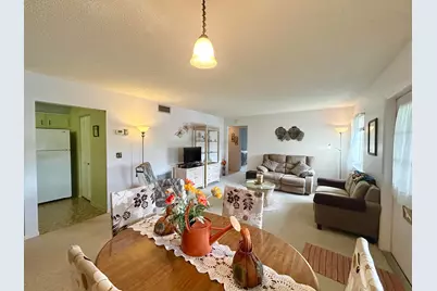132 Lake Pine Circle #B-2, Greenacres, FL 33463 - Photo 15