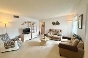 132 Lake Pine Cir, Greenacres, FL 33463 - Photo 17