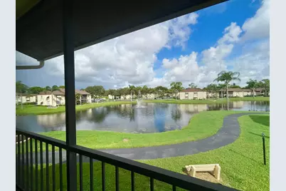 132 Lake Pine Circle #B-2, Greenacres, FL 33463 - Photo 3
