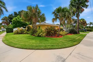 499 SW 12th Ave, Boca Raton, FL 33486 - Photo 3