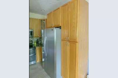 13164 NW 9th Court, Pembroke Pines, FL 33028 - Photo 9