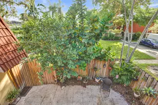 736 NW 98th Cir, Plantation, FL 33324 - Photo 35