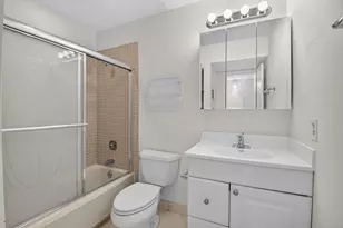 174 Capri D E, Delray Beach, FL 33484 - Photo 21