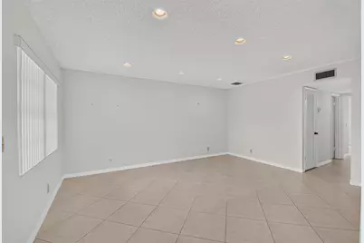 174 Capri D E #174, Delray Beach, FL 33484 - Photo 15