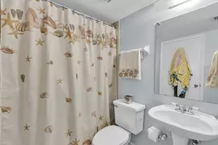 111 Maplecrest Cir, Jupiter, FL 33458 - Photo 17
