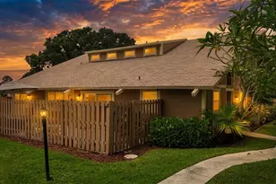 111 Maplecrest Cir, Jupiter, FL 33458 - Photo 1