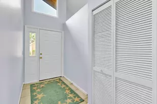 111 Maplecrest Cir, Jupiter, FL 33458 - Photo 15