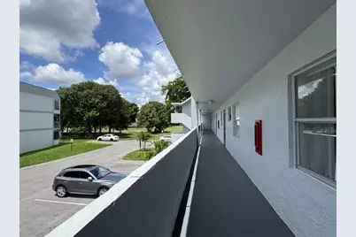 8411 Lagos De Campo Boulevard #204U, Tamarac, FL 33321 - Photo 27