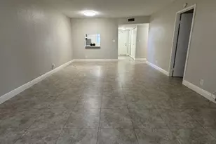 8411 Lagos De Campo Blvd, Tamarac, FL 33321 - Photo 7
