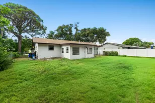 6185 SE Audubon Ln, Hobe Sound, FL 33455 - Photo 17