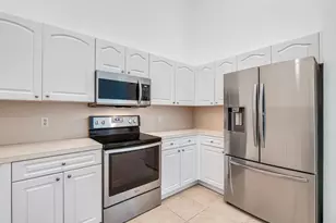 9785 Galleon Dr, West Palm Beach, FL 33411 - Photo 17