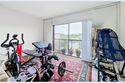 4970 E Sabal Palm Boulevard, Tamarac, FL 33319 - Photo 17