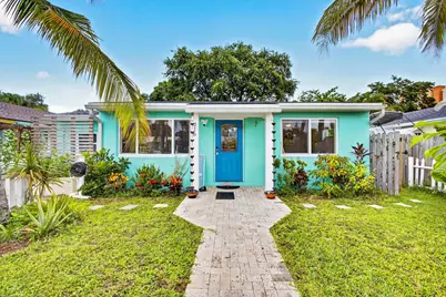 216 E 24th Street, Riviera Beach, FL 33404 - Photo 1