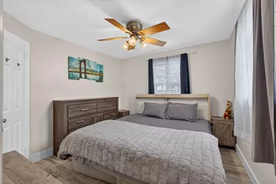 216 E 24th Street, Riviera Beach, FL 33404 - Photo 29