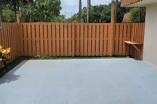 141 Heritage Way SE, West Palm Beach, FL 33407 - Photo 9