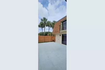 141 Heritage Way SE, West Palm Beach, FL 33407 - Photo 11
