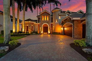 10538 Versailles Blvd, Wellington, FL 33449 - Photo 1