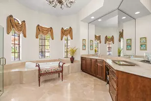 10538 Versailles Blvd, Wellington, FL 33449 - Photo 25