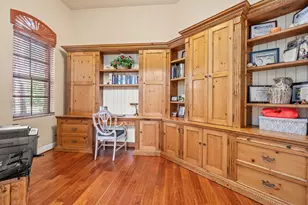 10538 Versailles Blvd, Wellington, FL 33449 - Photo 27