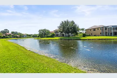 10538 Versailles Boulevard, Wellington, FL 33449 - Photo 39