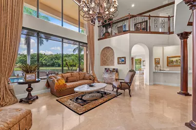 10538 Versailles Boulevard, Wellington, FL 33449 - Photo 13