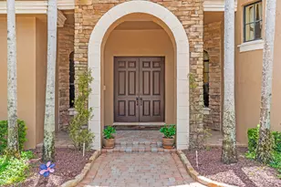 10538 Versailles Blvd, Wellington, FL 33449 - Photo 5