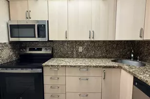 305 N Pompano Beach Blvd, Pompano Beach, FL 33062 - Photo 5